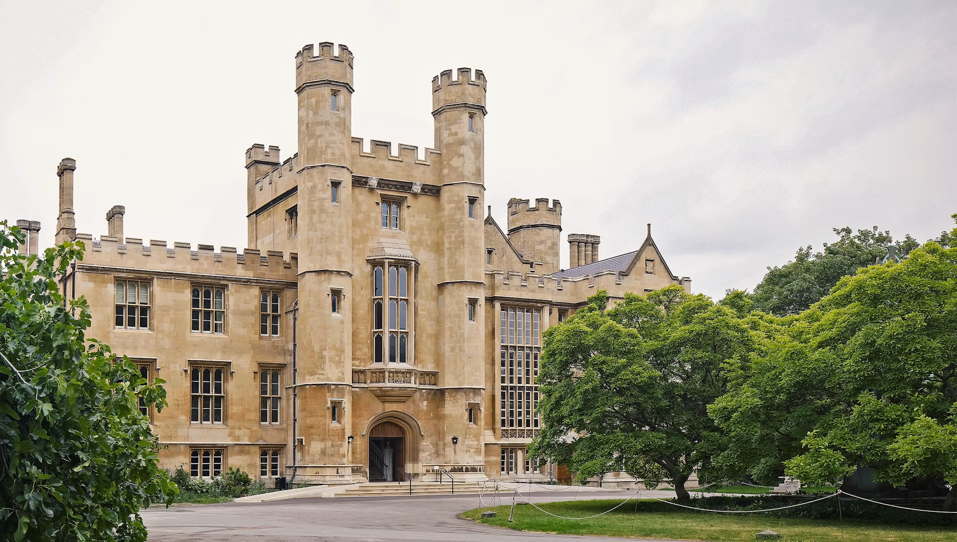Refurbishment and Fit Out Excellence: Lambeth Palace