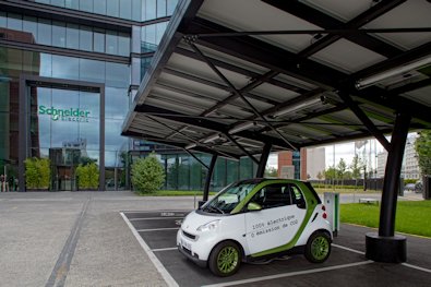 Schneider Electric get BREEAM rating of Outstanding - BRE Group